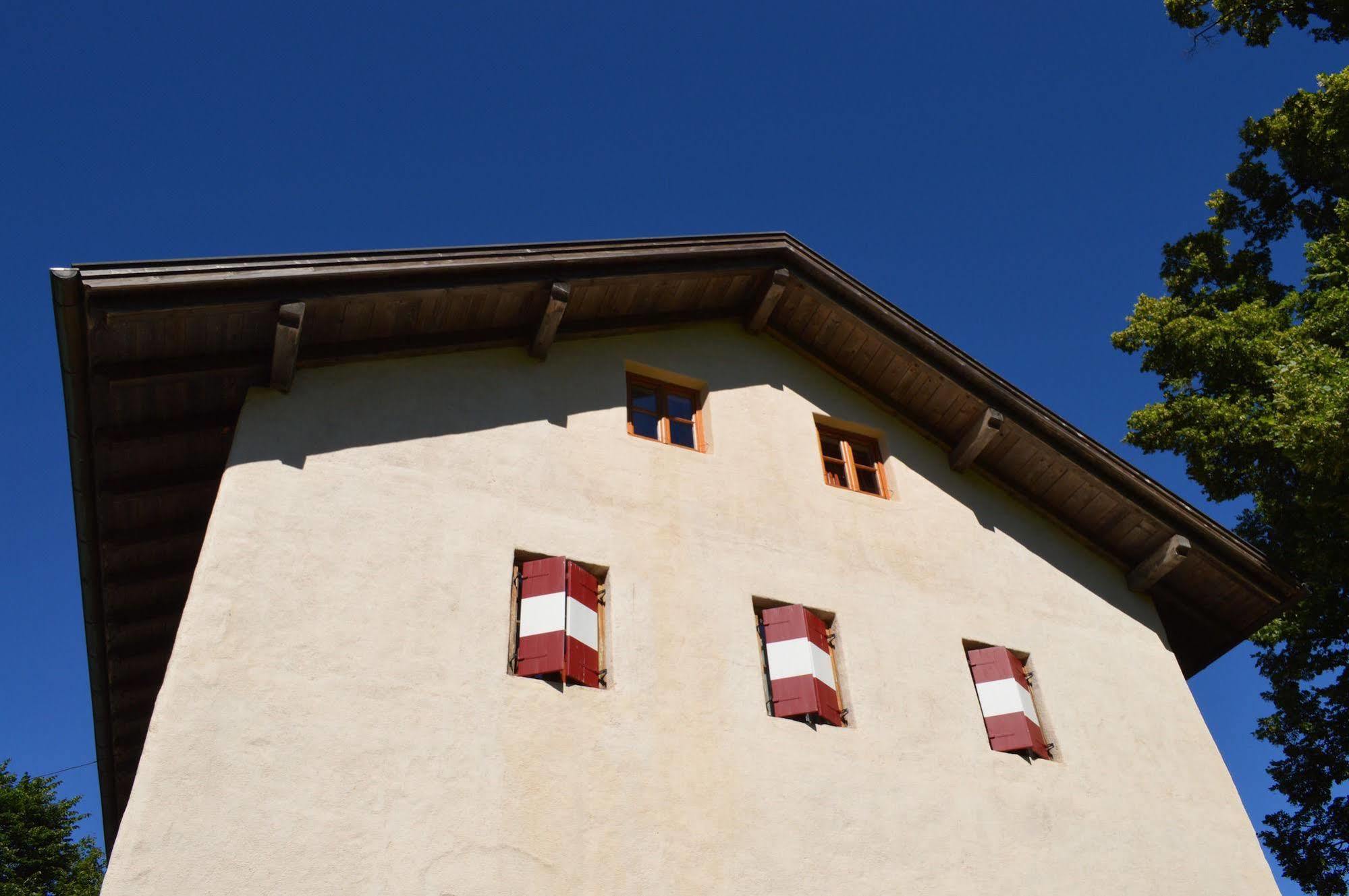 Hotel Zur Kirche Margreid an der Weinstraße Exterior foto