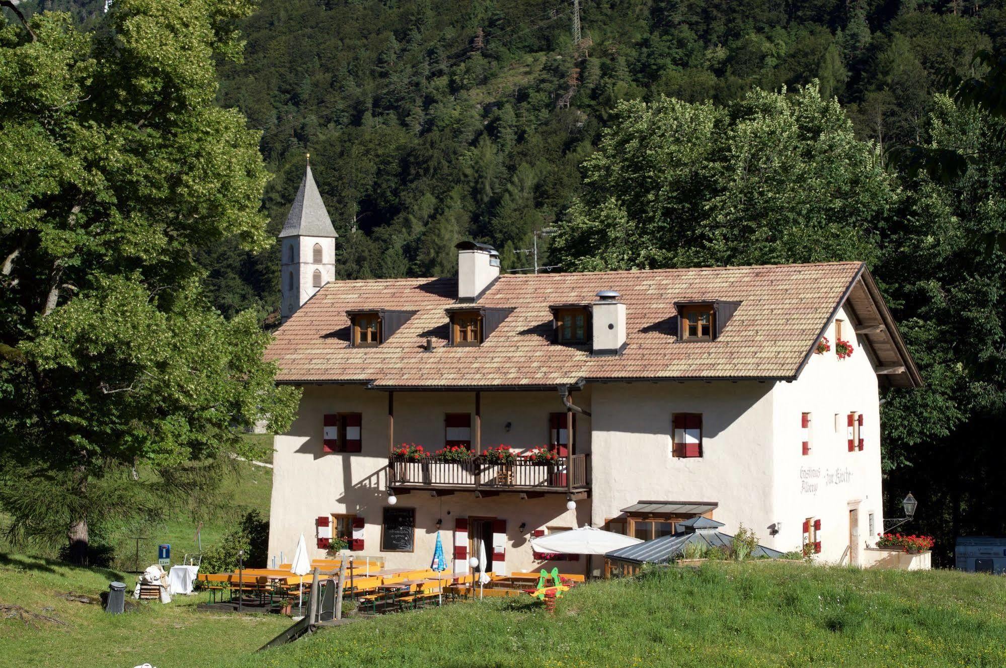 Hotel Zur Kirche Margreid an der Weinstraße Exterior foto